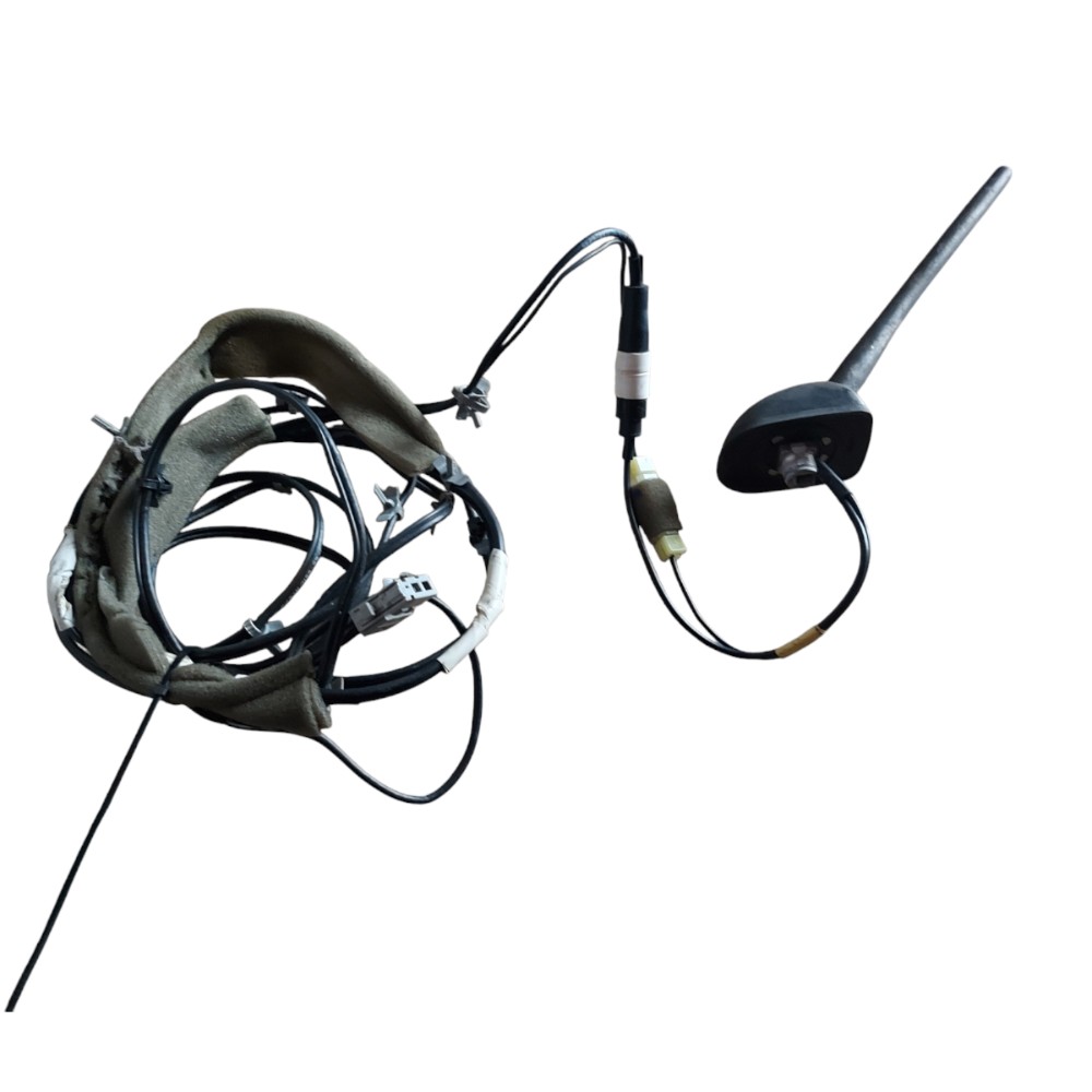 Antena Teto Com Base E Chicote Nissan Sentra 2008 2010 2012 2