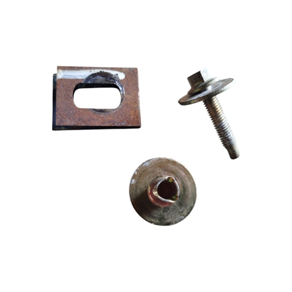 Parafuso E Suporte Volkswagen Gol G3 1998 2000 2001 2005
