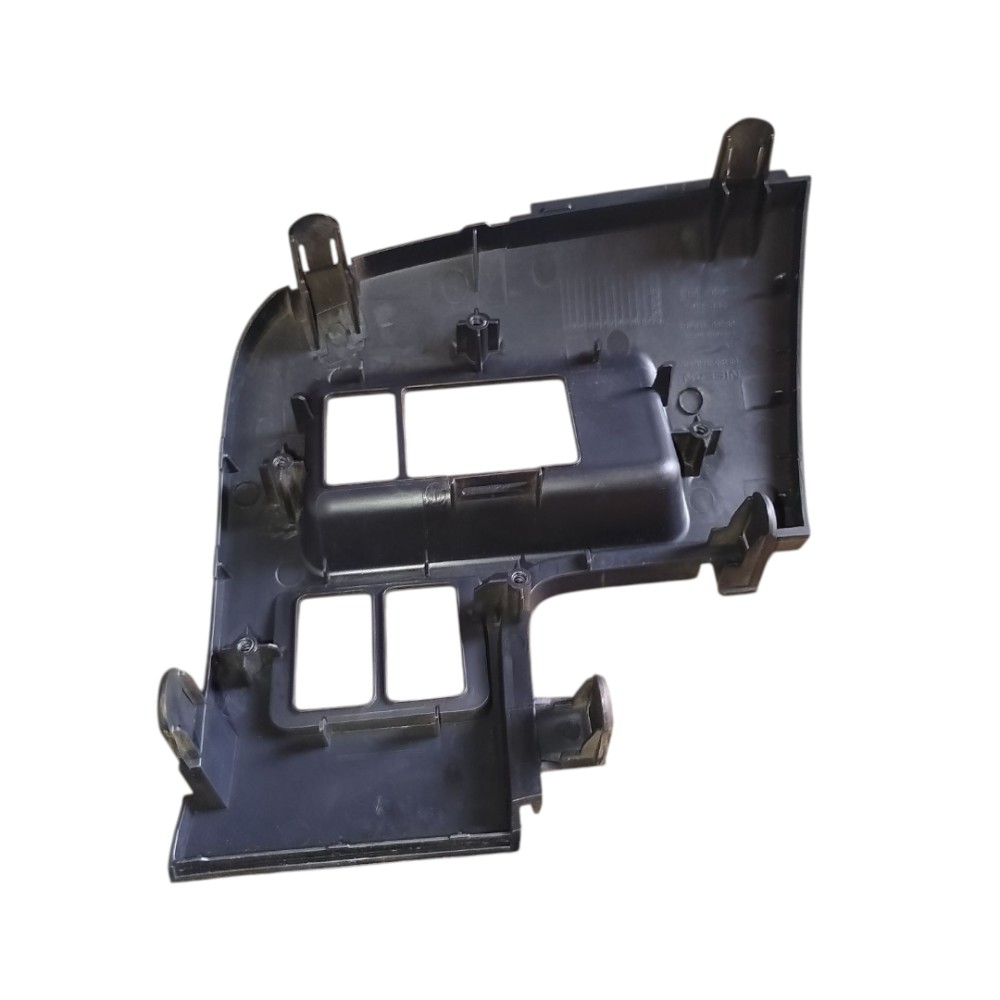 Moldura Painel Comando Retrovisor March Versa 2012 2015 2020 3