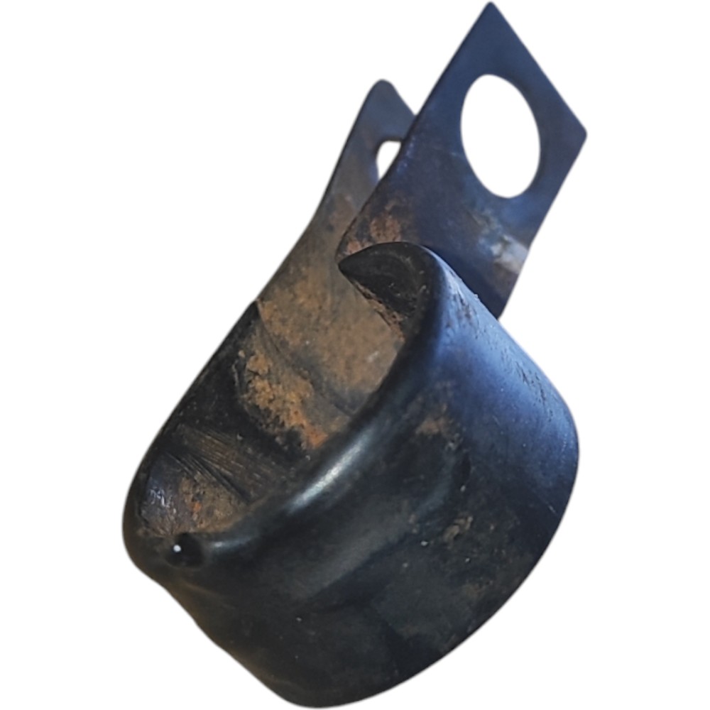 Suporte Cano Tubo Dágua Radiador Vw Jetta 2007 2009 2011 6
