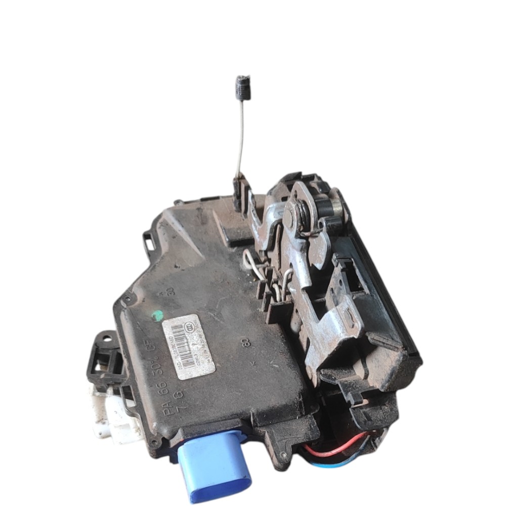 Fechadura Porta Traseira Esquerda Vw Jetta 2.5 2007 2011