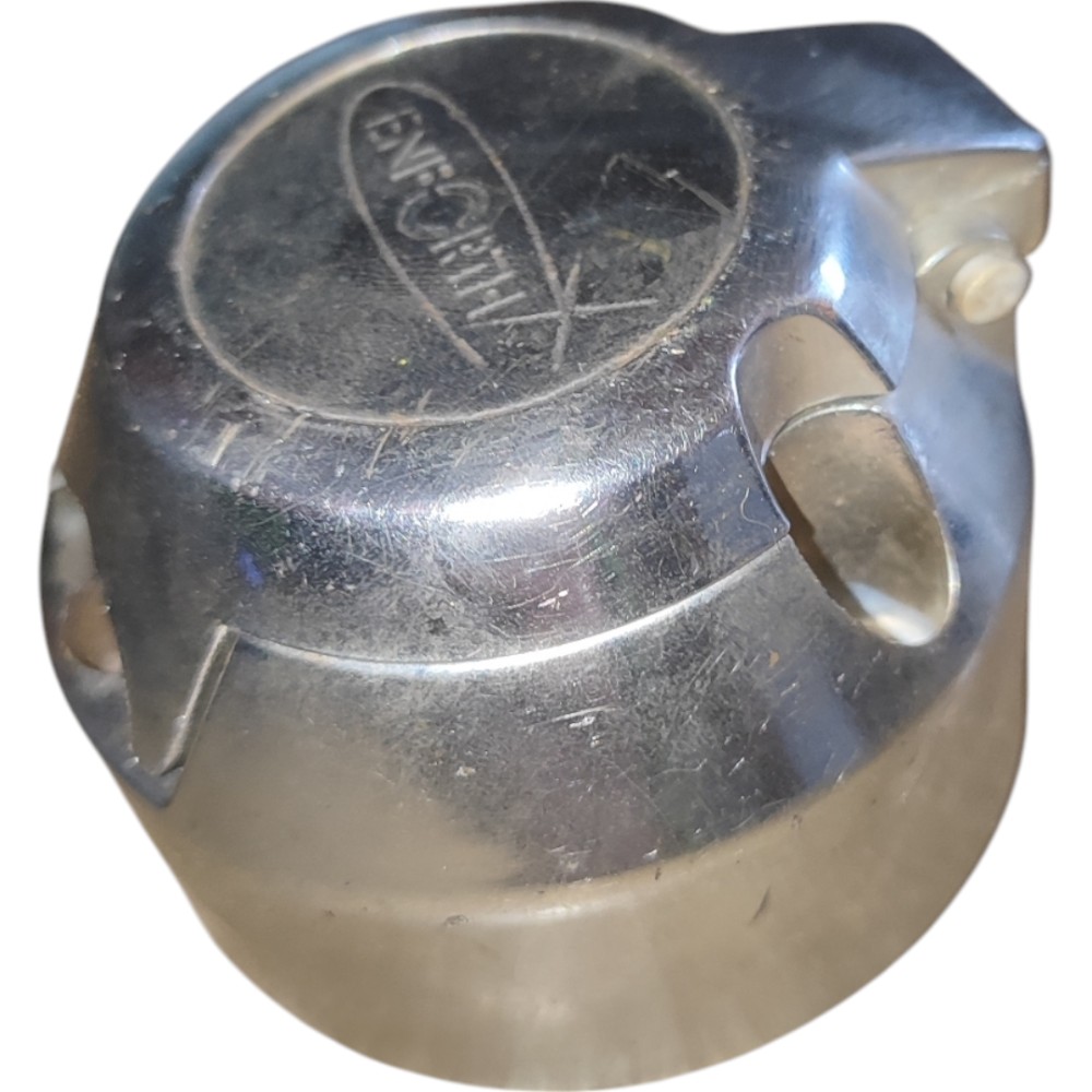 Tomada Engate Reboque Volkswagen Jetta 2007 2008 2009 2011