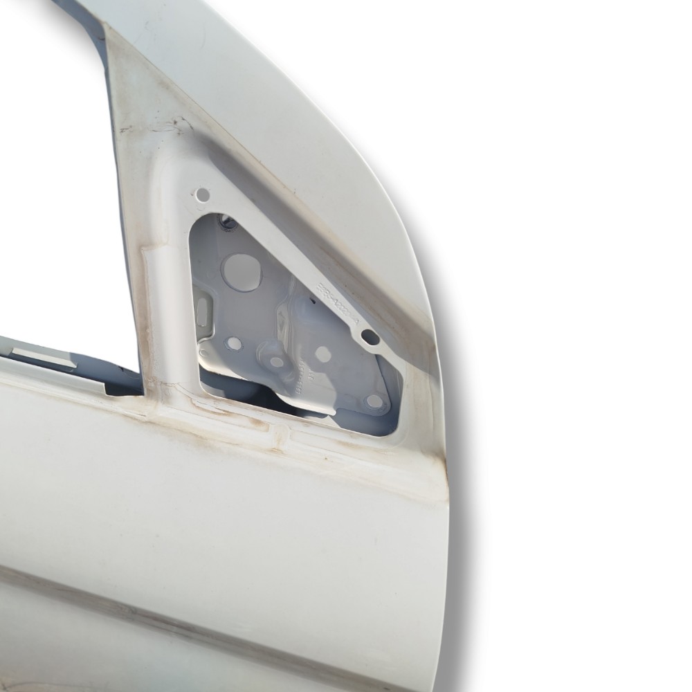 Porta Dianteira Direita Ford Ka Hatch 2015 2016 2019  Dianteira Direita Branca 4