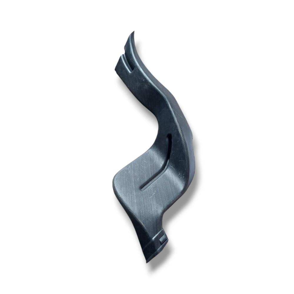 Duto Esquerdo Caixa De Ar Peugeot 307 Citroen C4 2008 2012 5