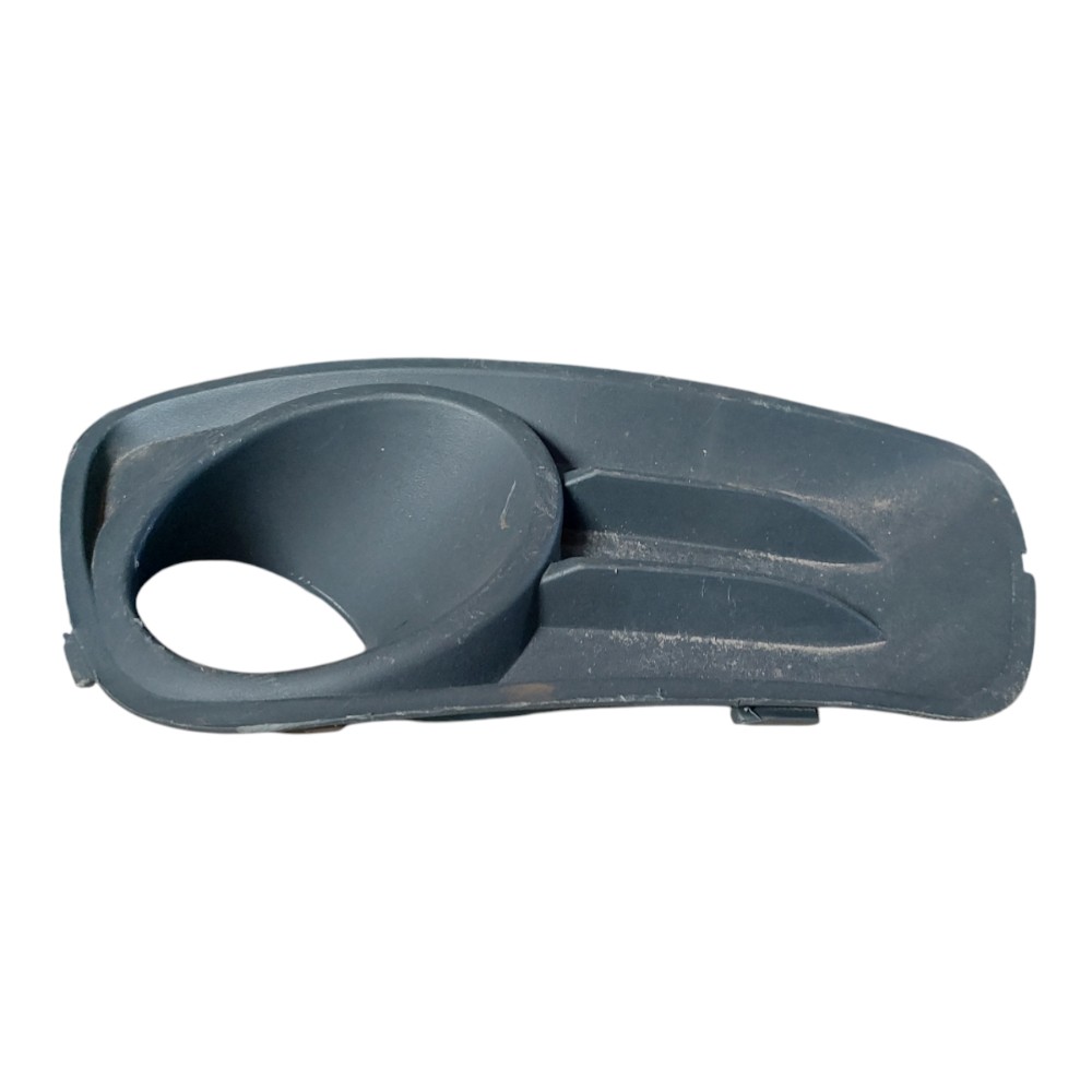 Moldura Farol De Milha Direito Fiat Palio 2009 2011 2014 Cinza Direito 3
