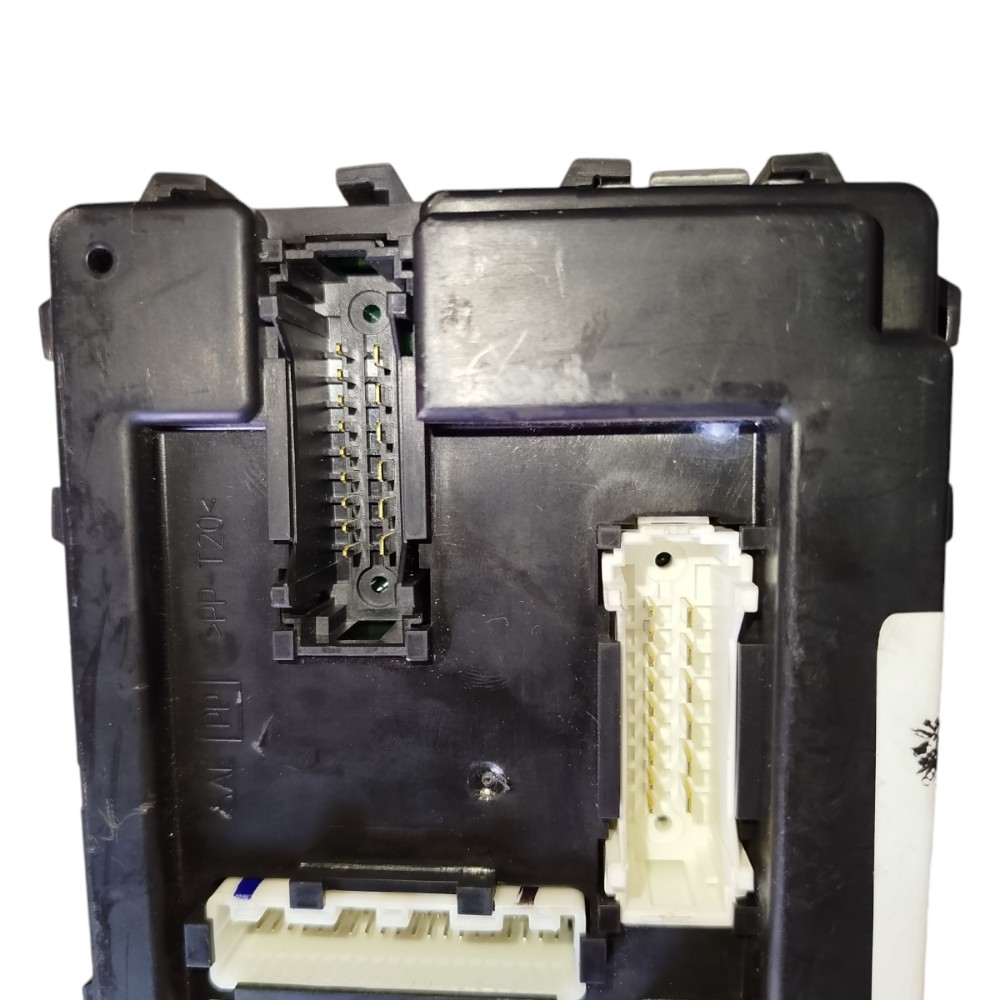Modulo Controle Bcm Nissan March 1.6 284b11hk1d Original 2