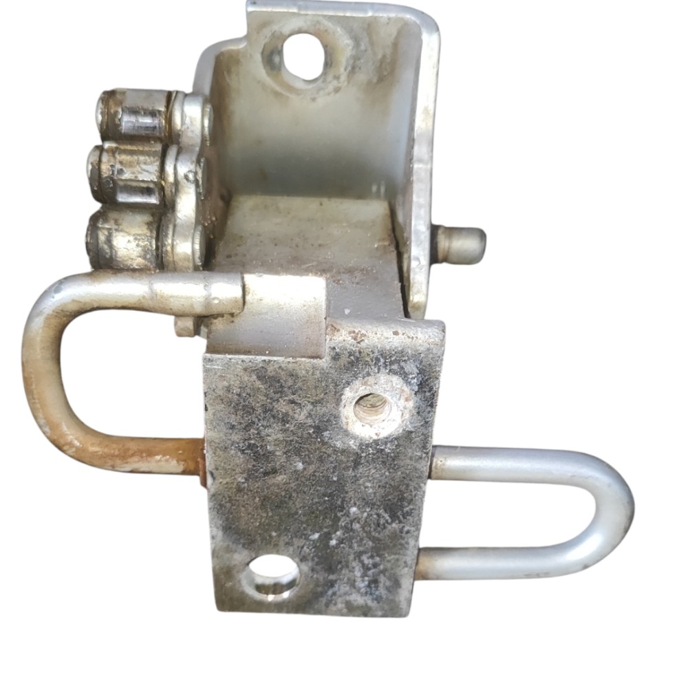 Dobradiça Porta Limitador Diant Esquerdo Vw Passat 1998/2005