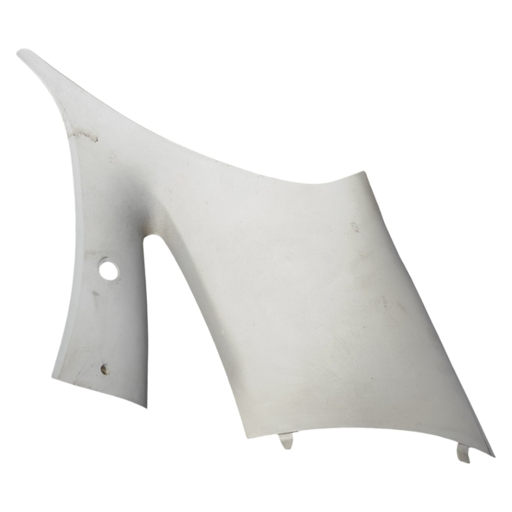 Moldura Coluna Traseira Direita Gm Corsa Hatch 2003 2012