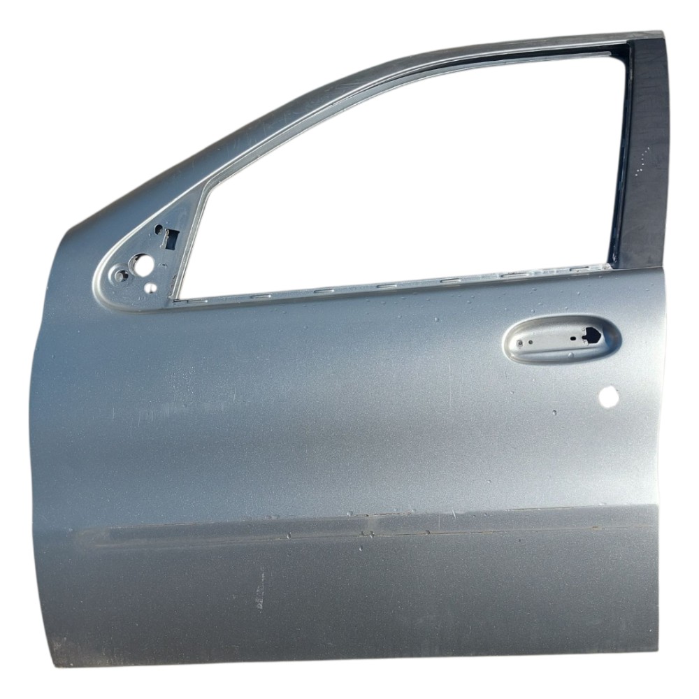 Porta Dianteira Esquerda Fiat Palio 1.6 16v 1998 2000 2004 Dianteira