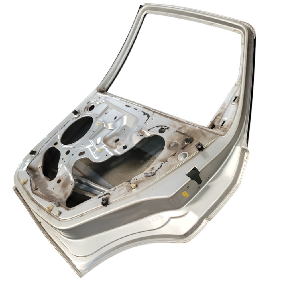 Porta Traseira Direita Ford Focus Hatch 2001 2002 2003 2008 Traseira Direita Prata 7
