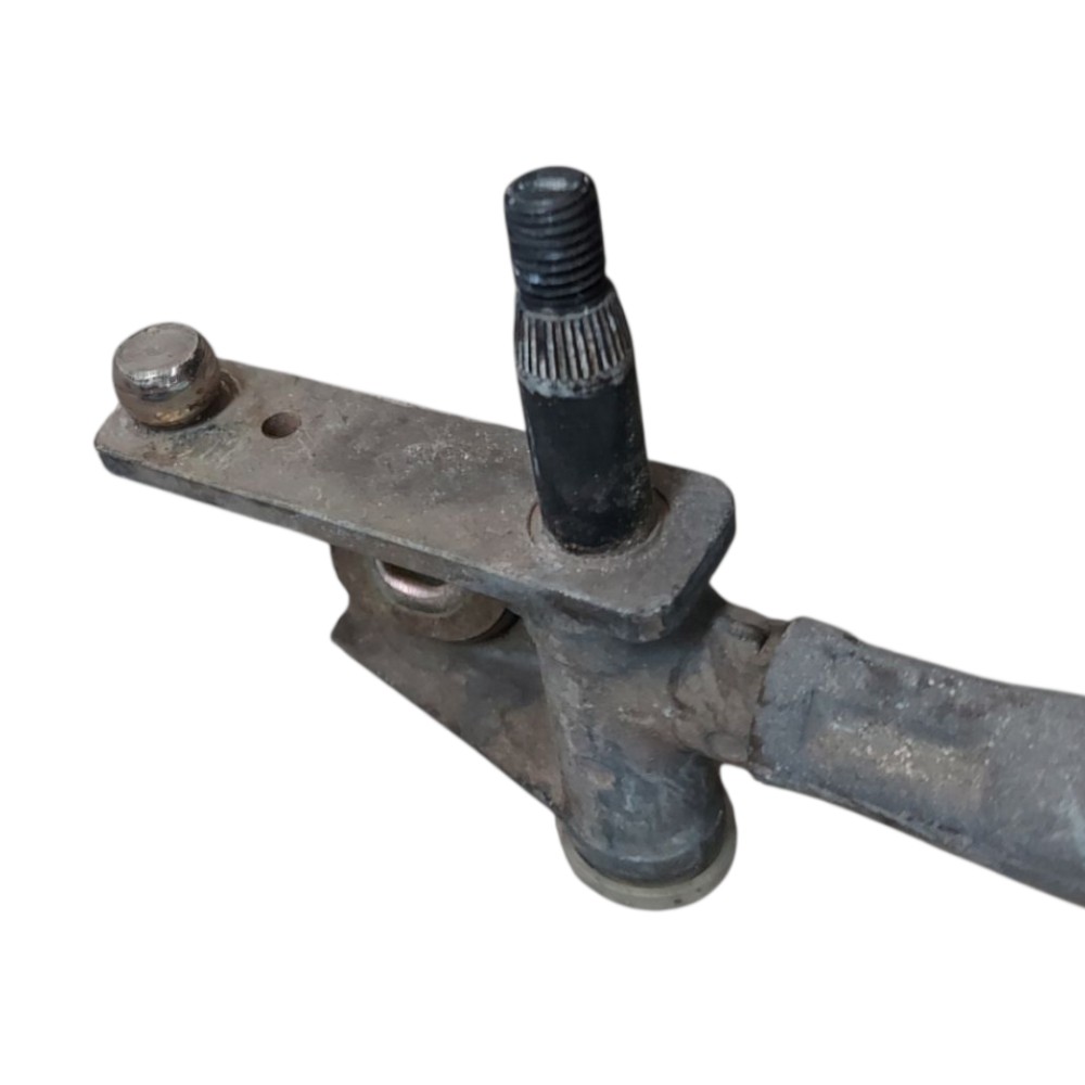 Galhada Limpador Parabrisa Peugeot 307 C4 1.6 Detalhe 3