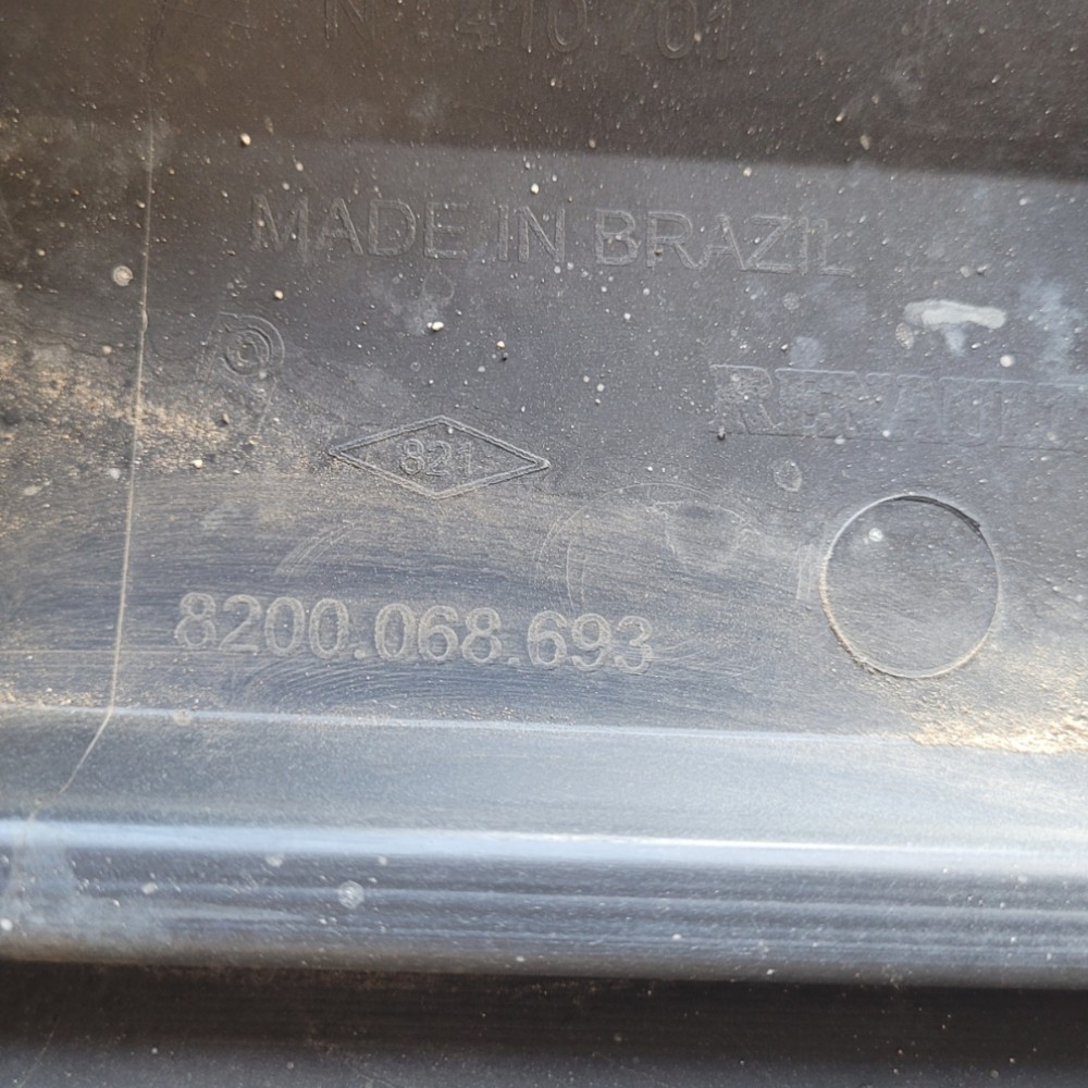 Parachoque Traseiro Renault Clio Hatch 1999  2000 2001 2008 8