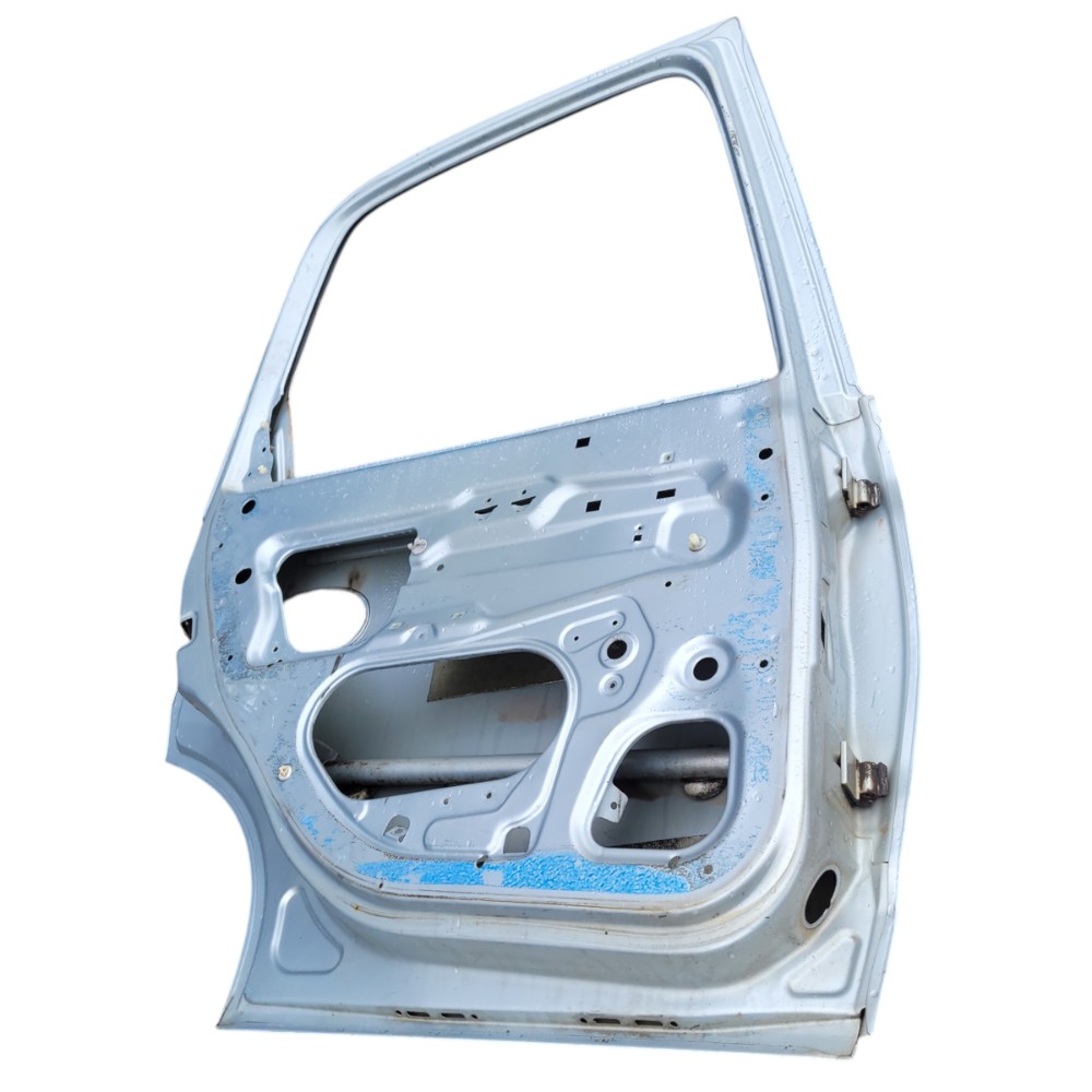 Porta Traseira Direita Gm Corsa Maxx Hatch Sedan 2003 2011 Traseira Direito Prata 4