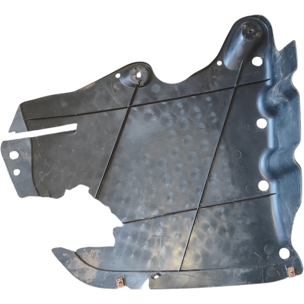 Defletor Protetor Tanque Combustível Vw Jetta 2007 2010 2013 Preto 2