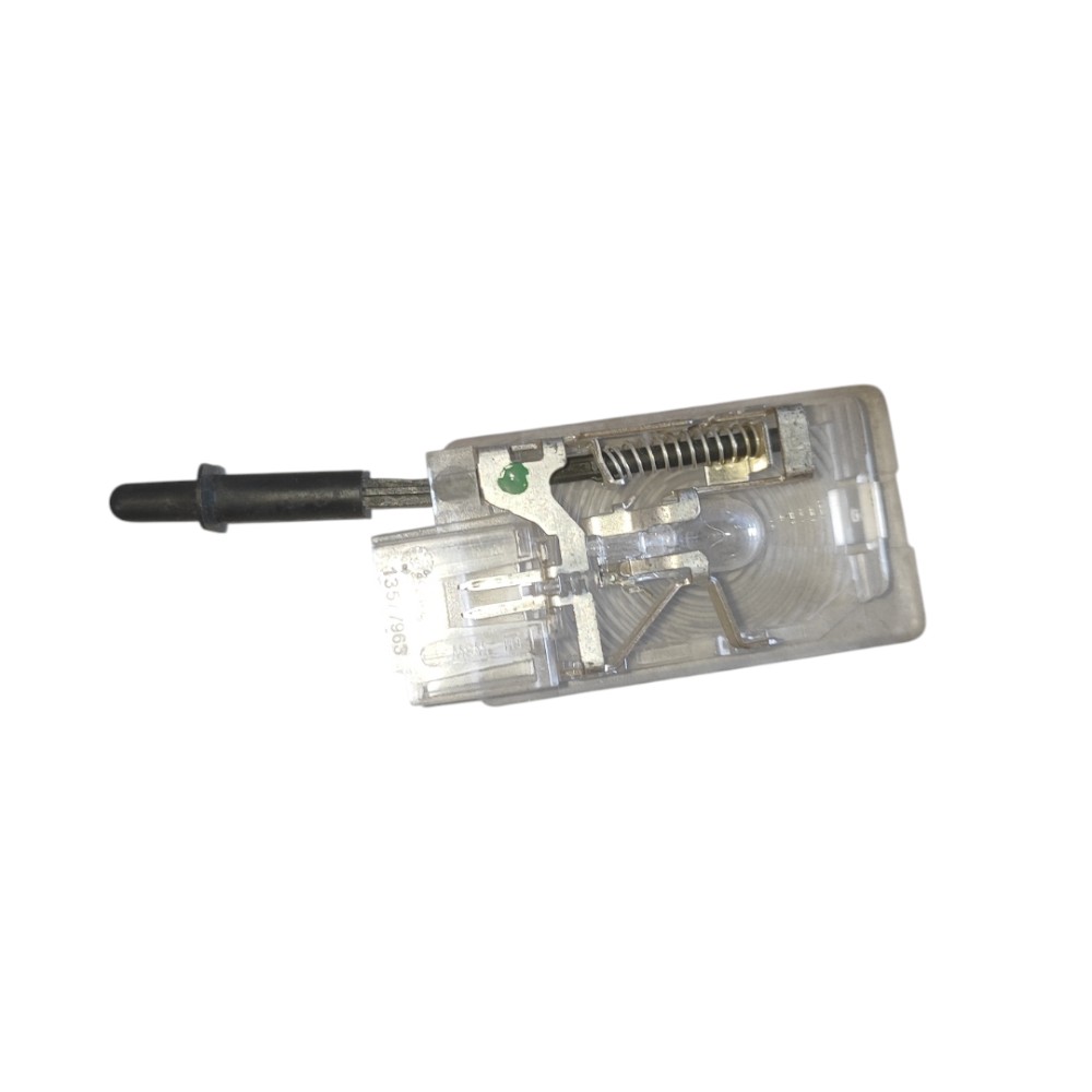 Luz Cortesia Porta Luvas Gm Onix Spin Cruze Cobalt 2013 2019 6