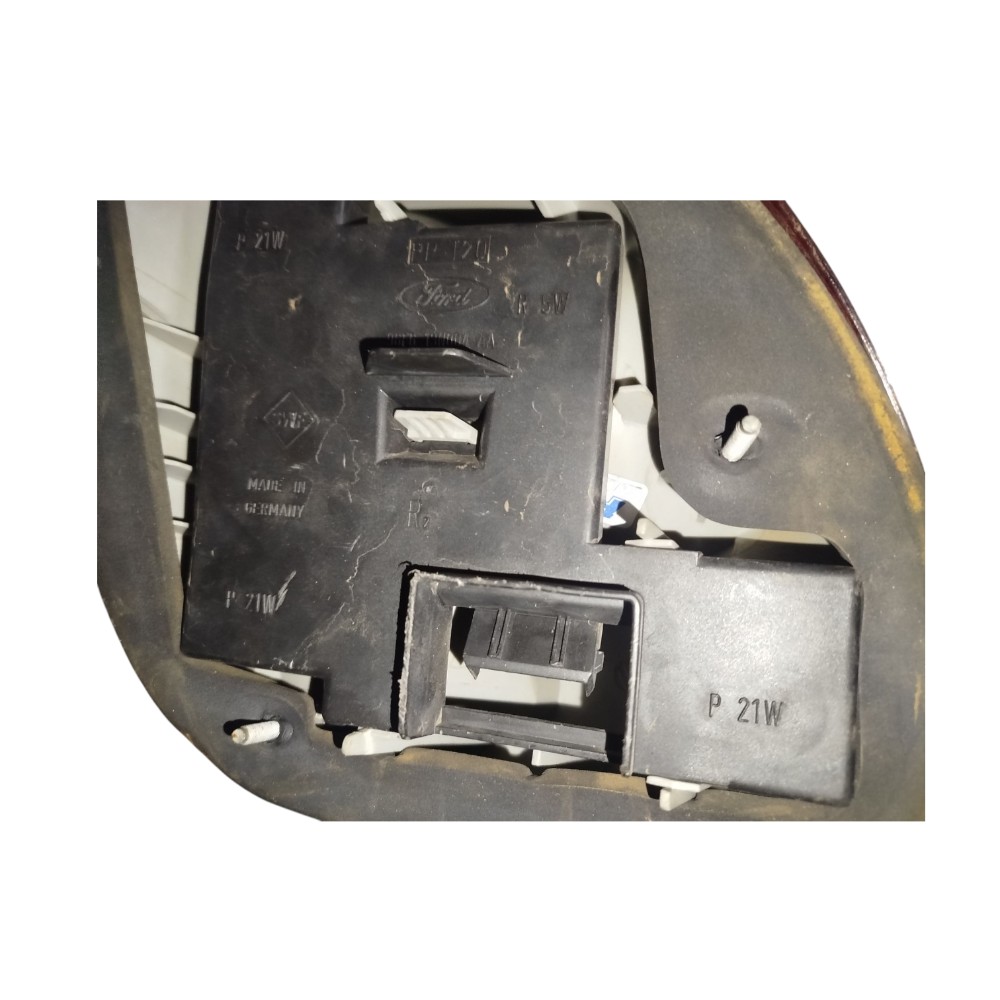Lanterna Direita Ford Fiesta 1996 1997 1998 1999 2000 2004 5