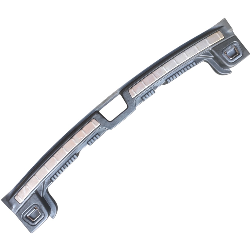 Acabamento Soleira Porta Malas Volvo Cx60 T5 T8 2018 A 2024