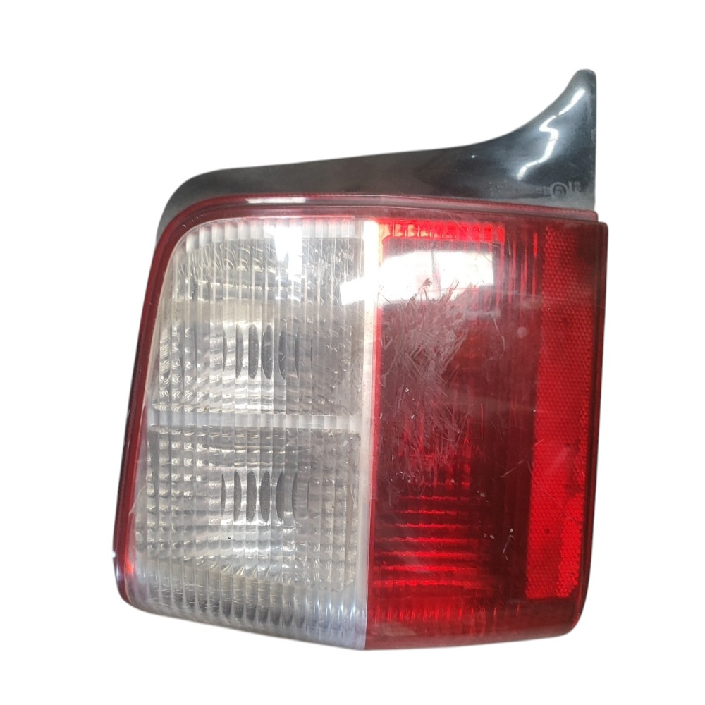 Lanterna Traseira Esquerda Fiat Uno 1998 1999 2000 2001 2008