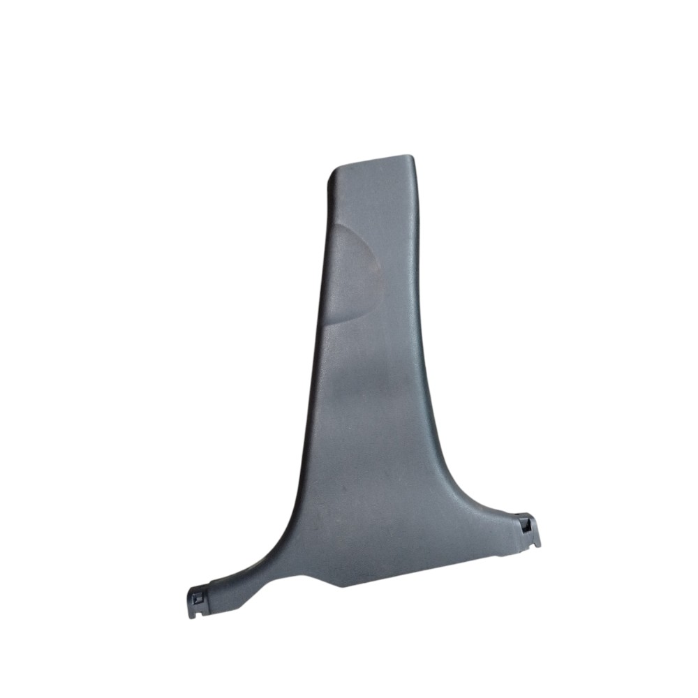 Acabamento Coluna Central Direito March 2011 2019