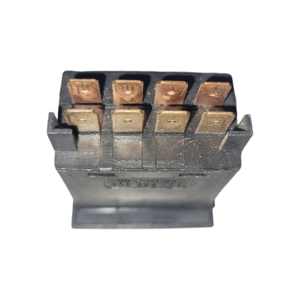 Botão Pisca Alerta Vw Gol Parati Saveiro G3 G4 377953235 Preto 9