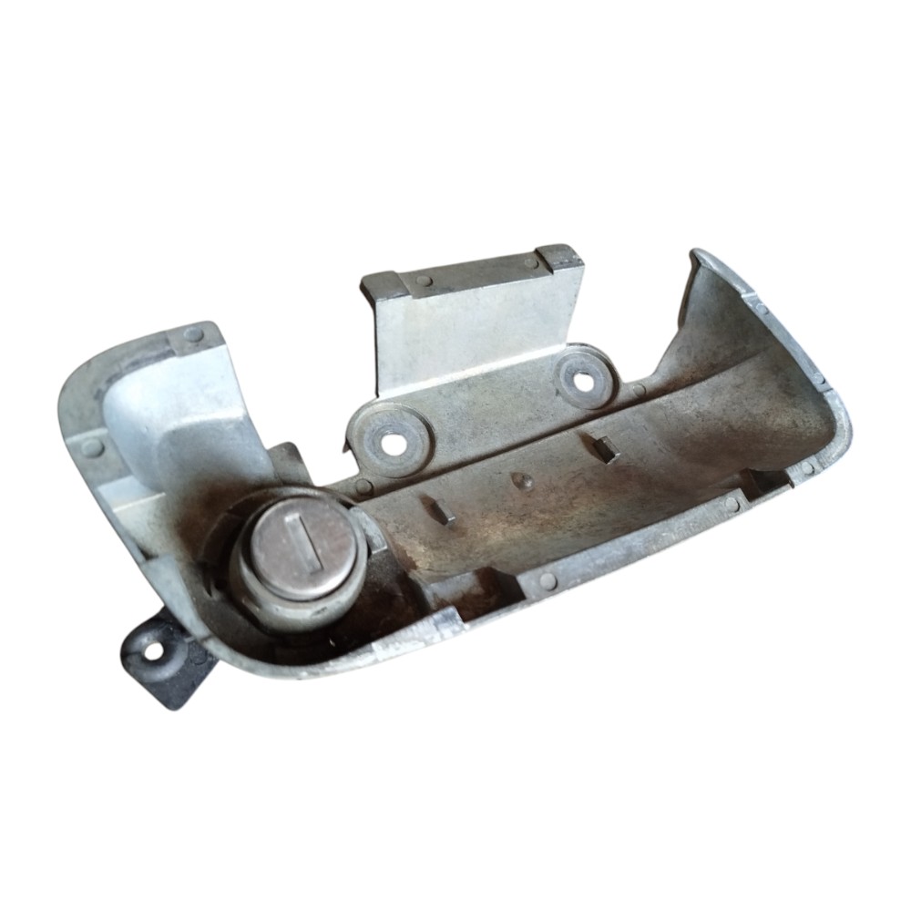 Suporte Maçaneta Externa Dianteira Direita Astra 1999 2011