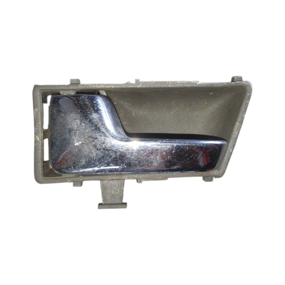 Maçaneta Interna L.e Vw Gol Parati Voyage Quadrado Santana Prata Dianteira/traseira 1