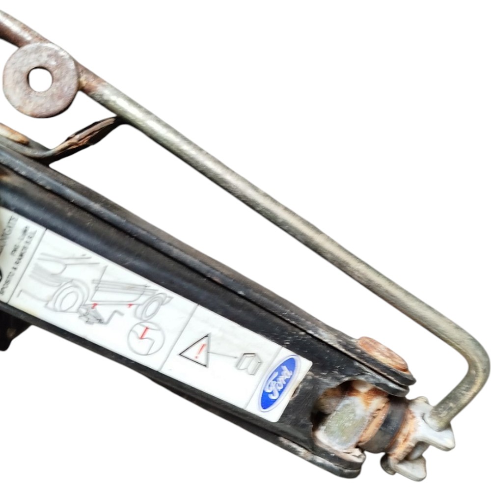 Macaco Roda Suporte Segurança Ford Focus Ka Fiesta 2001 2007 4