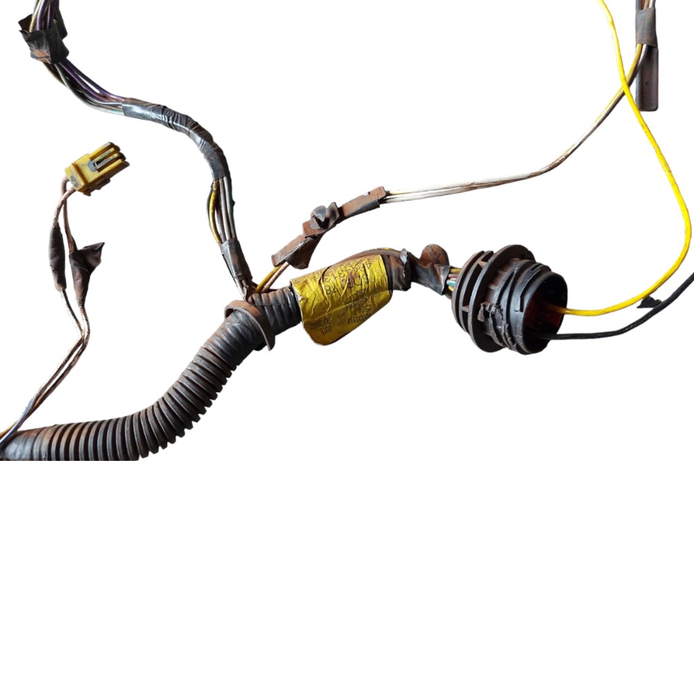 Chicote Porta Traseira Esquerda Fiat Palio Siena 1996 A 2006 2