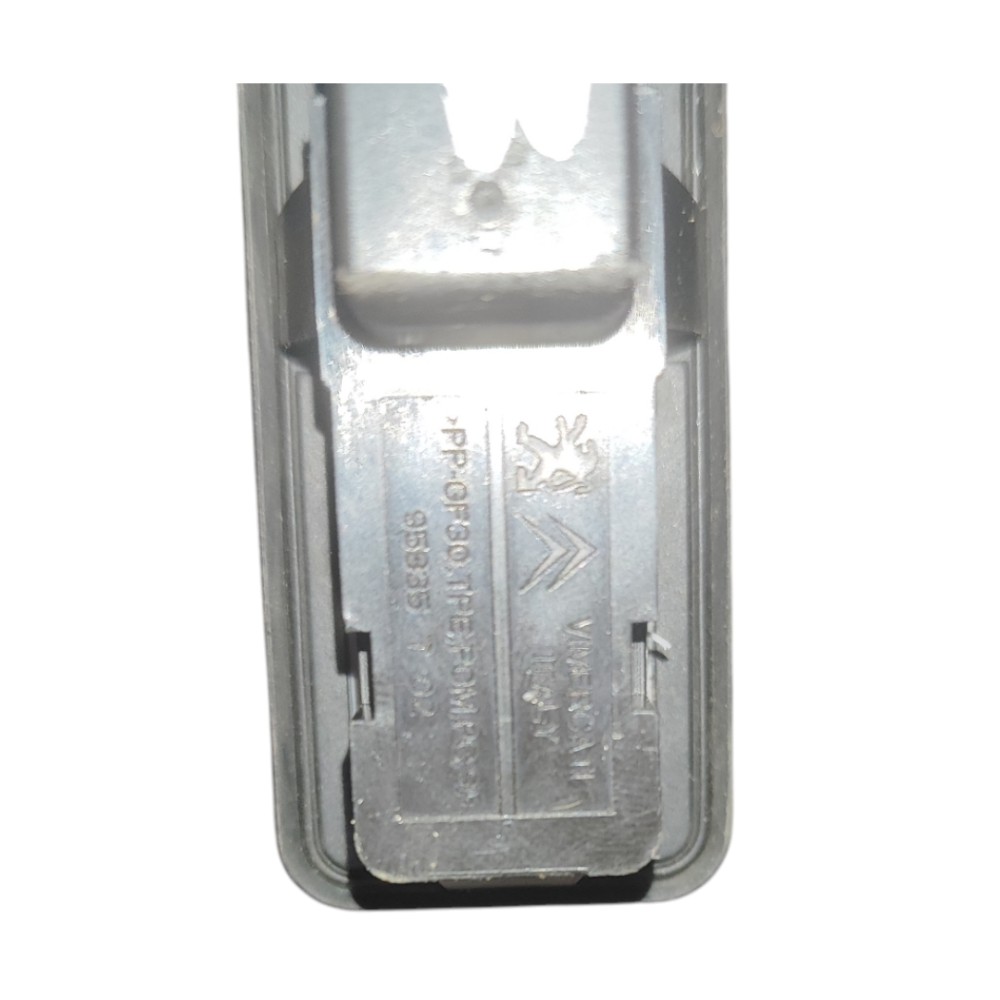 Botão Porta Malas Peugeot 2008 208 307 308 3008 2010 2020 5