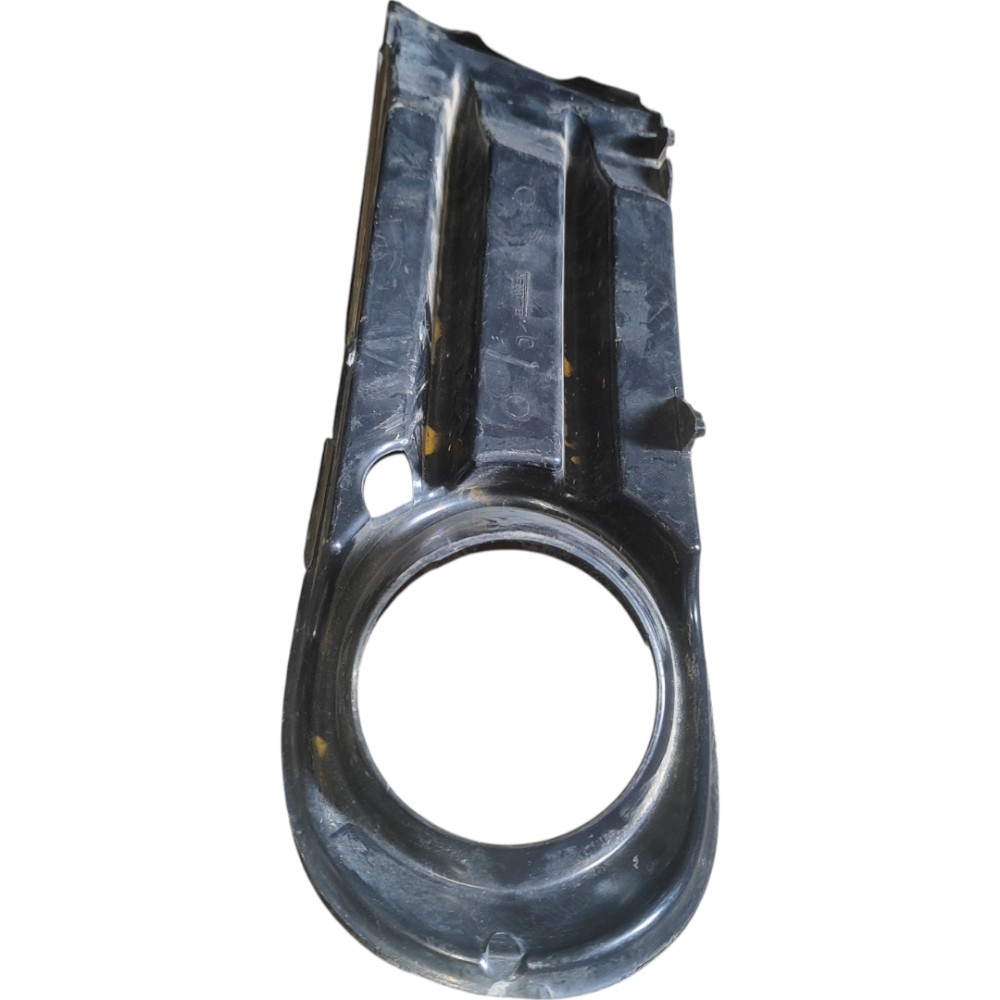 Moldura Grade Farol Milha Direito Vw Voyage Gol 2008 A 2012 Preto Direito 4