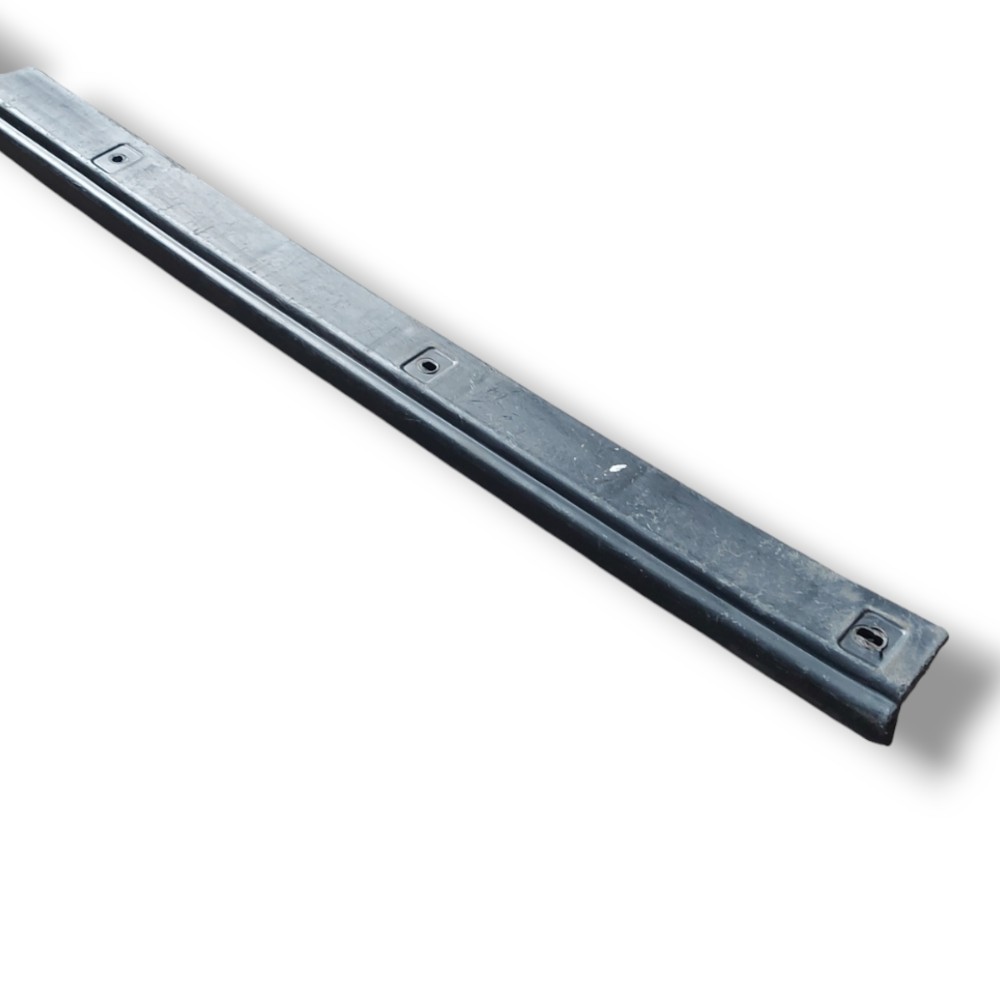 Suporte Guia Parachoque Gol G3 Parati Saveiro 1999 2001 2005 3