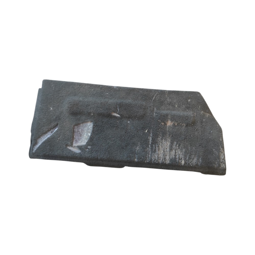 Forro Porta Malas Esquerdo Volvo Xc60 T8 2019 2021 C/Detalhe