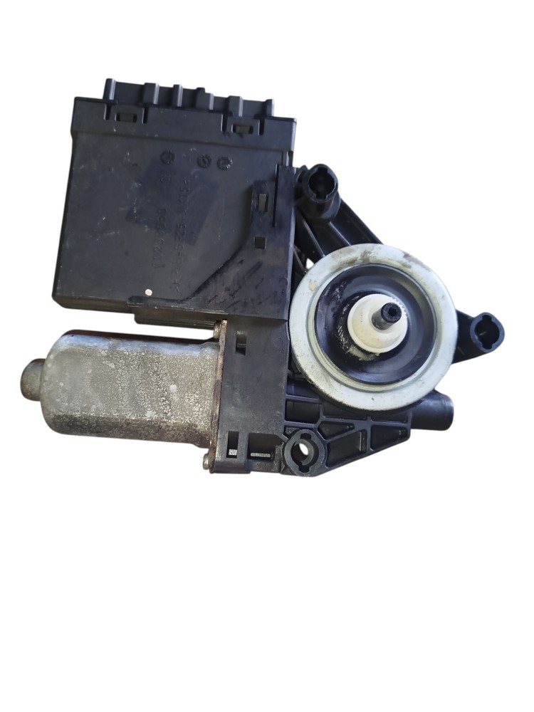 Motor Maquina Vidro Dianteiro Esquerdo Xc60 S60 2019 2021 4