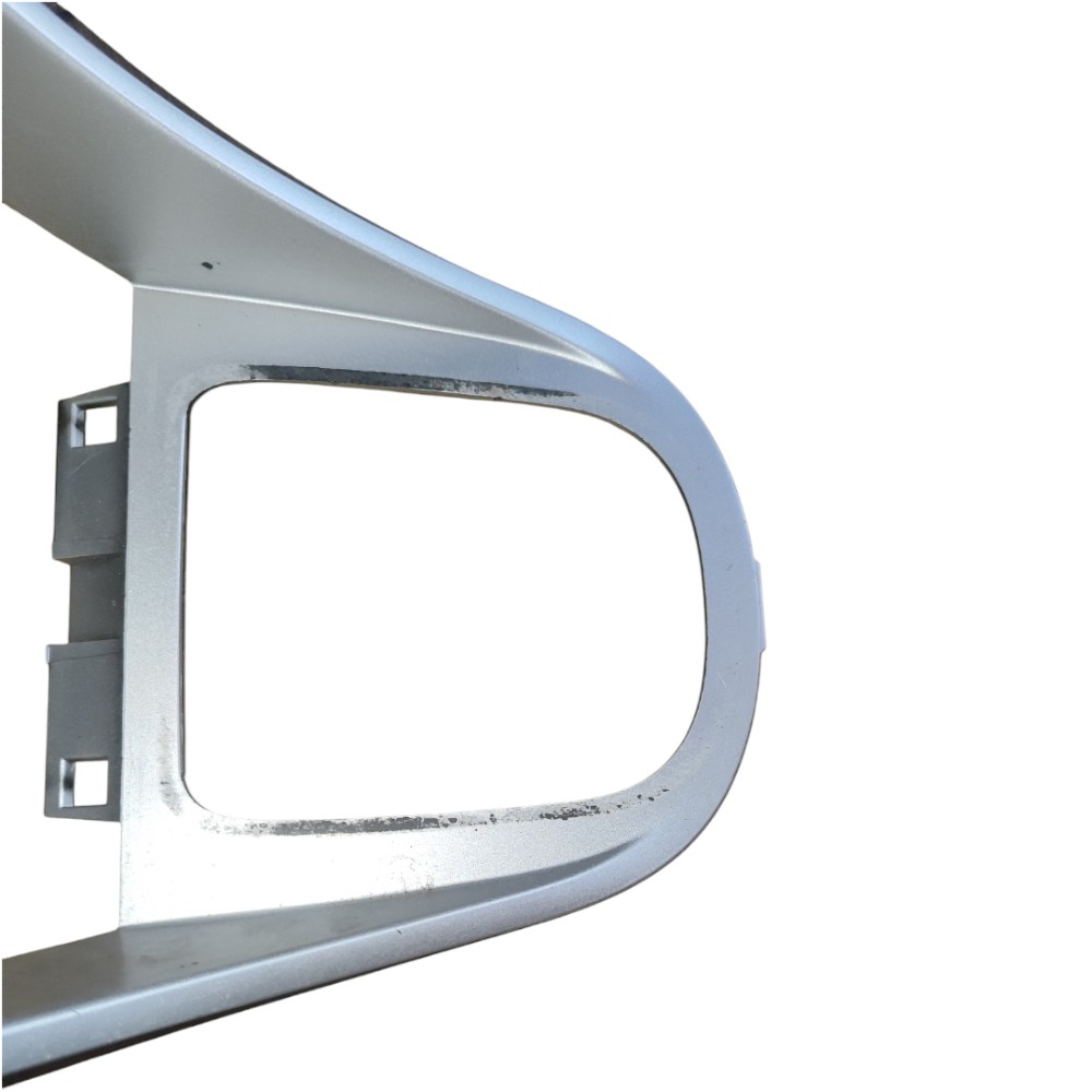 Moldura Central Inferior Peugeot 307 2006 2008 2009 2012 Prata 6