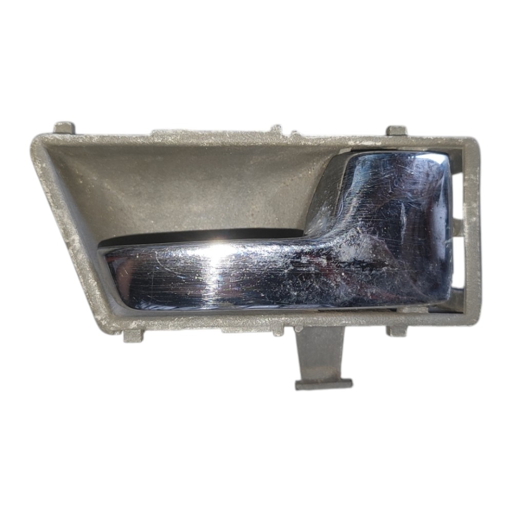 Maçaneta Interna Dianteira Direita Vw Gol Parati Santana Prata Dianteira 1