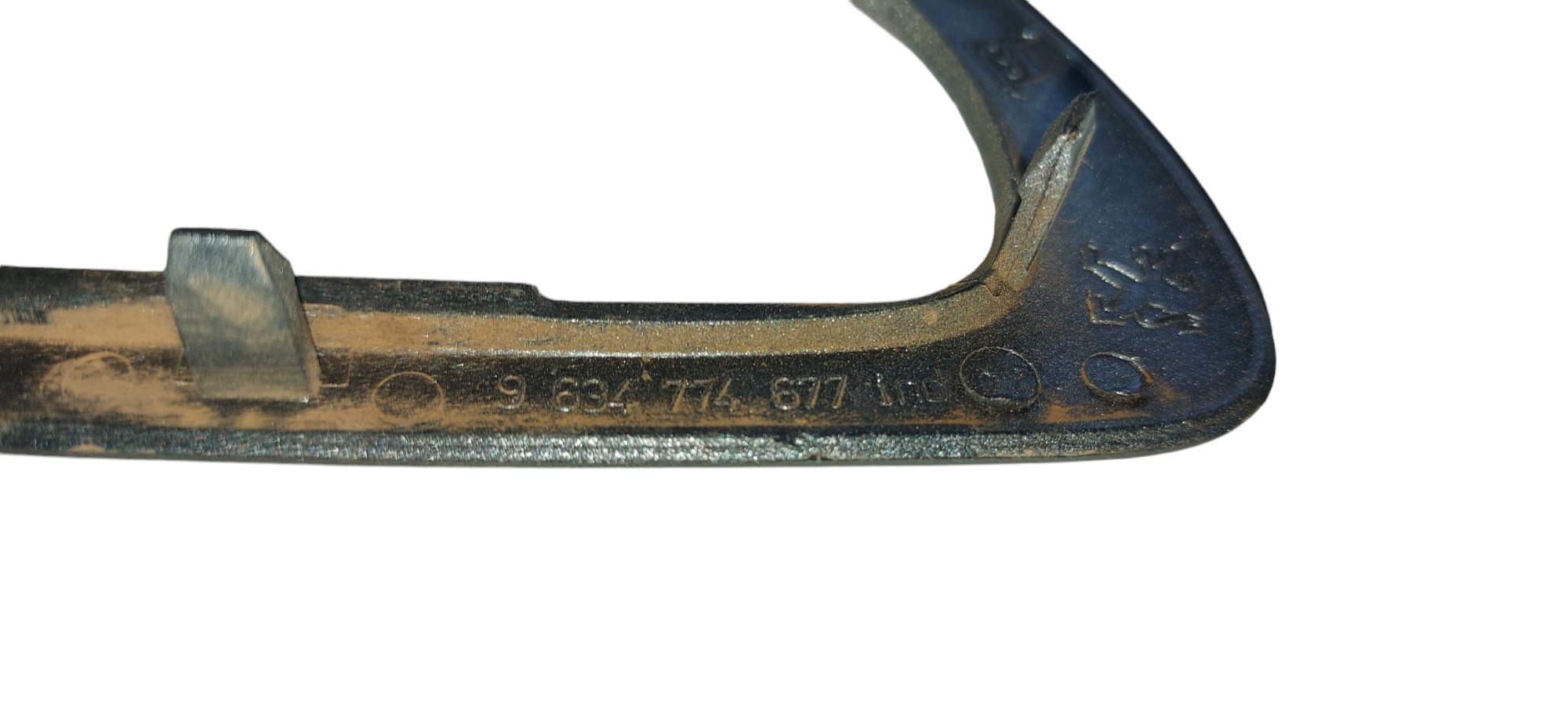 Moldura Maçaneta Traseira Direita Peugeot 307 2008 2009 2013 Prata Traseira 4
