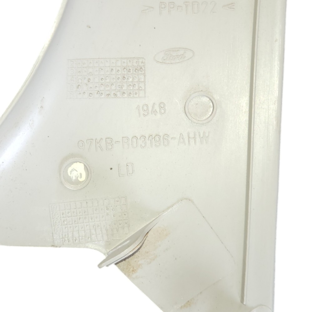 Moldura Coluna Direita Parabrisa Ford Ka 2008 2009 2010 2013 5