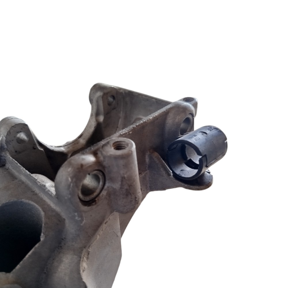 Suporte Do Compressor Alternador Sandero 1.6 2008 2013 2017 8