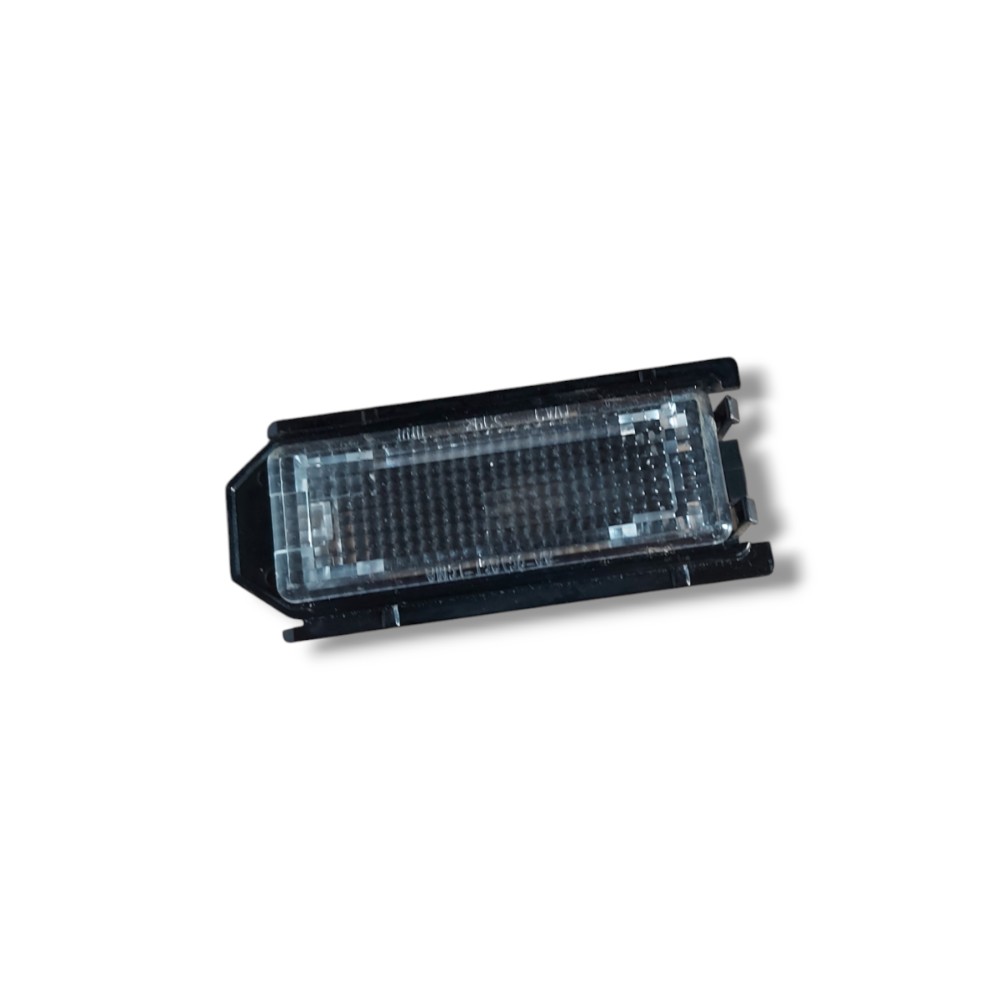 Luz Cortesia Porta Malas Ford Focus 2013 2015 2017 7