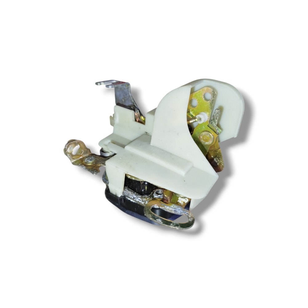 Fechadura Porta Dianteira Celta 2p 2000 2001 2005 2006