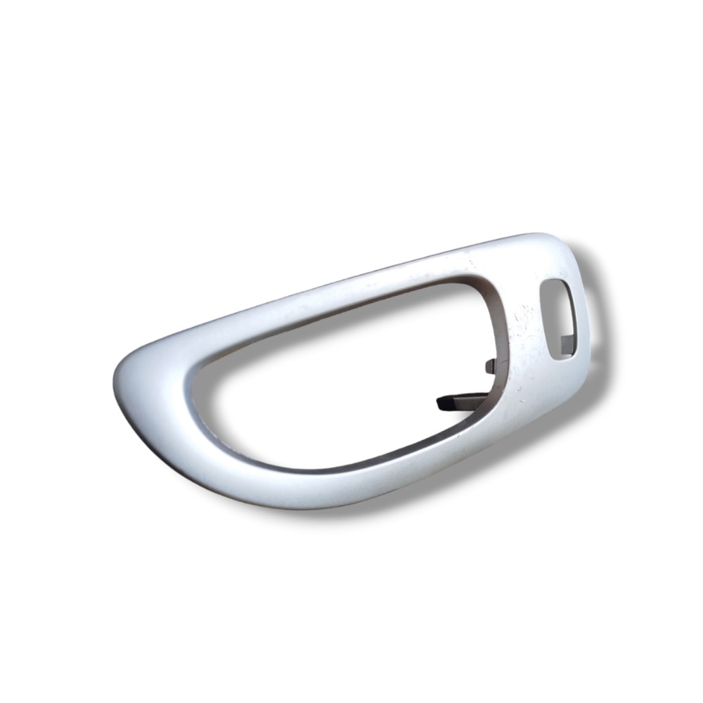 Moldura Maçaneta Peugeot 307 2006 2012 2013 Traseira Esquerd Traseira 2