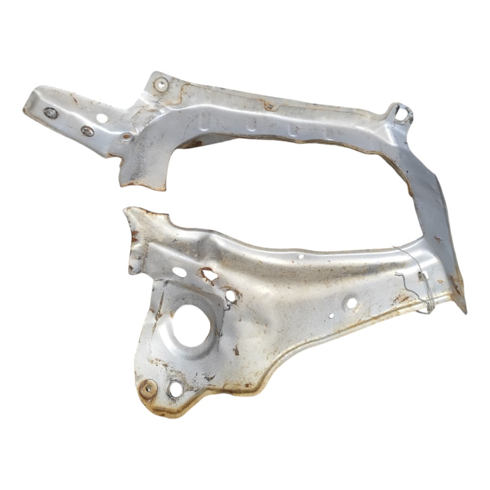 Oculos Farol Direito Gm Corsa Montana 2003 2012 C/ Detalhe
