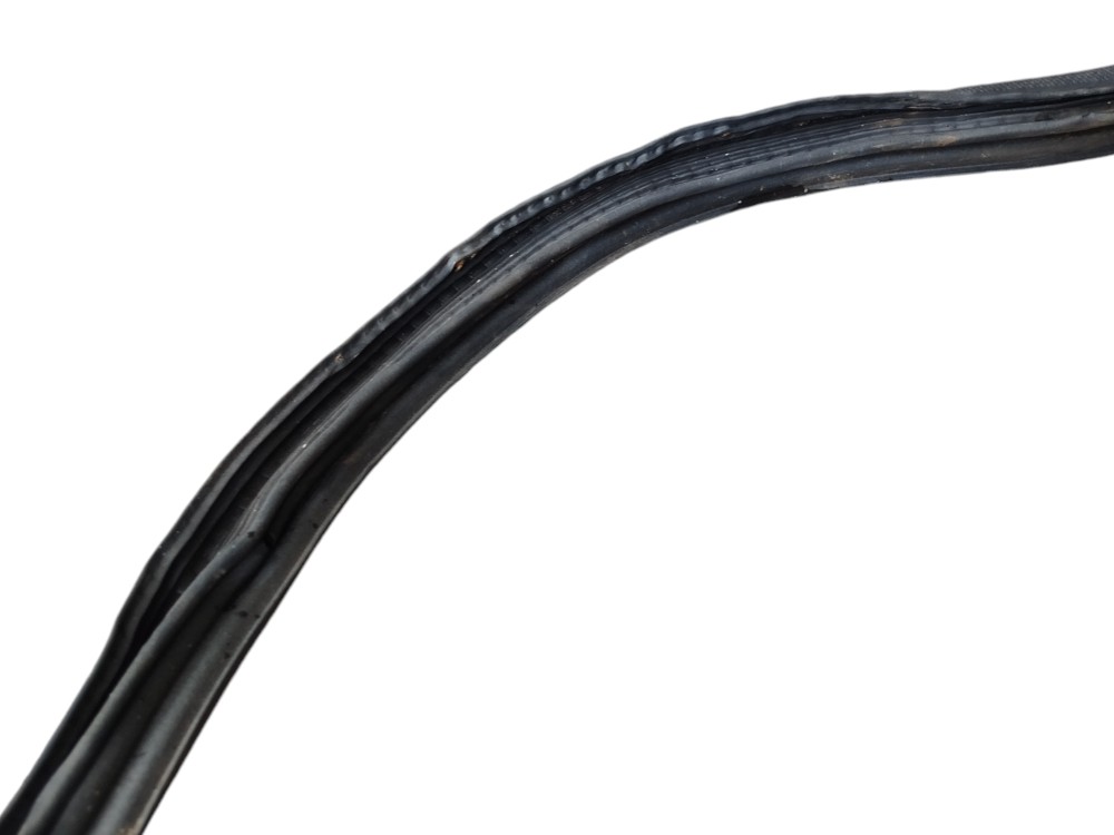 Borracha Porta Dianteira Esquerda Uno Mille Fiasa 2p 2001  Preto 3