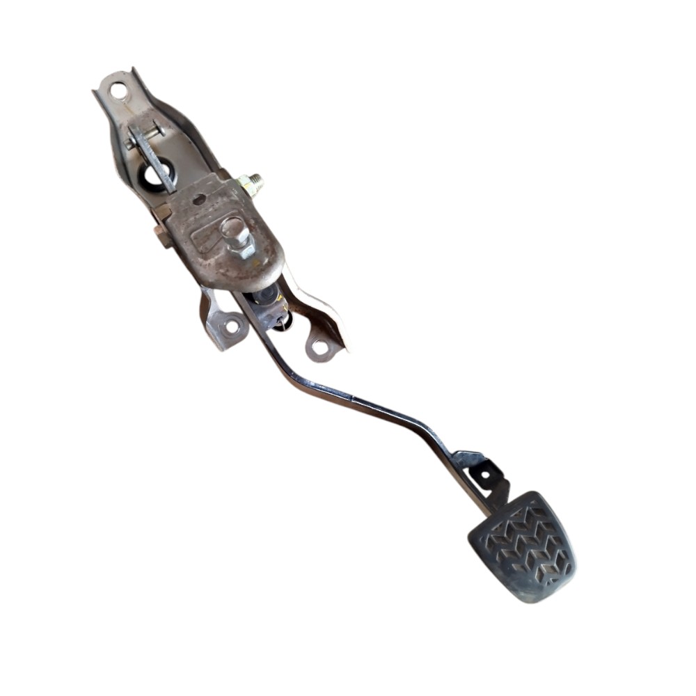 Pedal Embreagem Toyota Etio 2015 2016 2017 2018 2019 2020 2