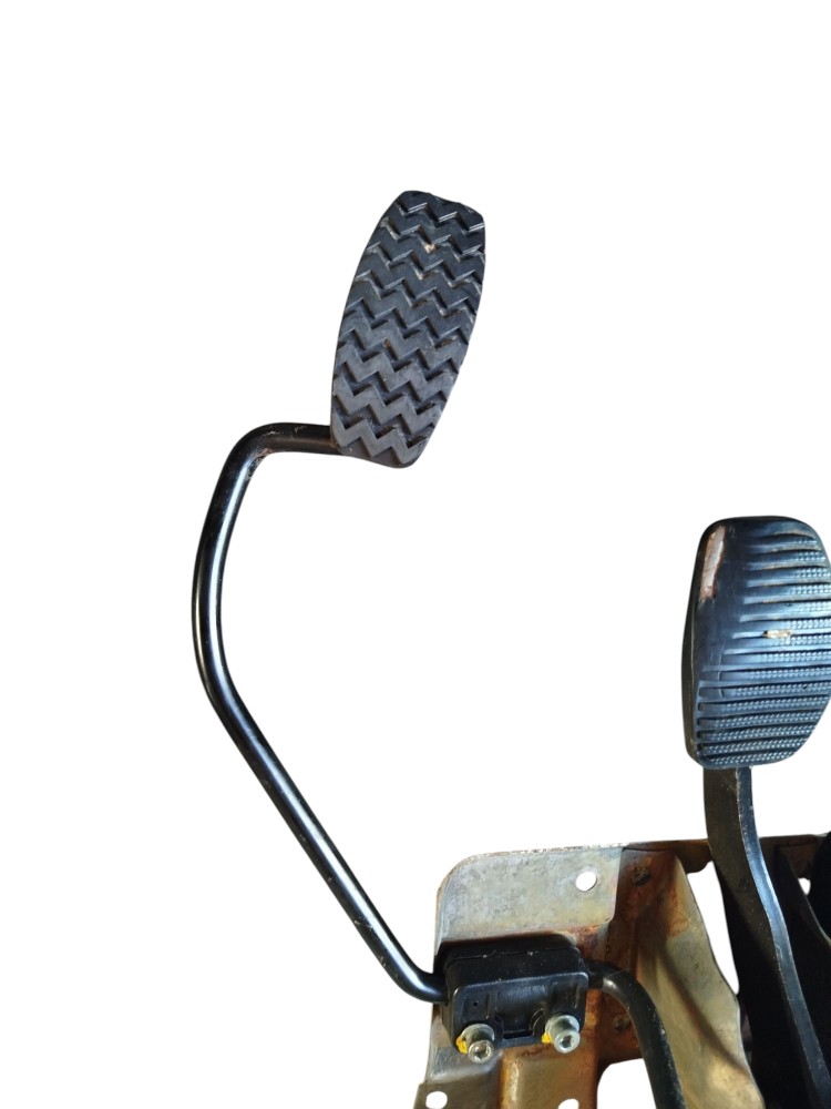 Conjunto Pedal Pedaleira Fiat Palio Strada Uno 1998 2008