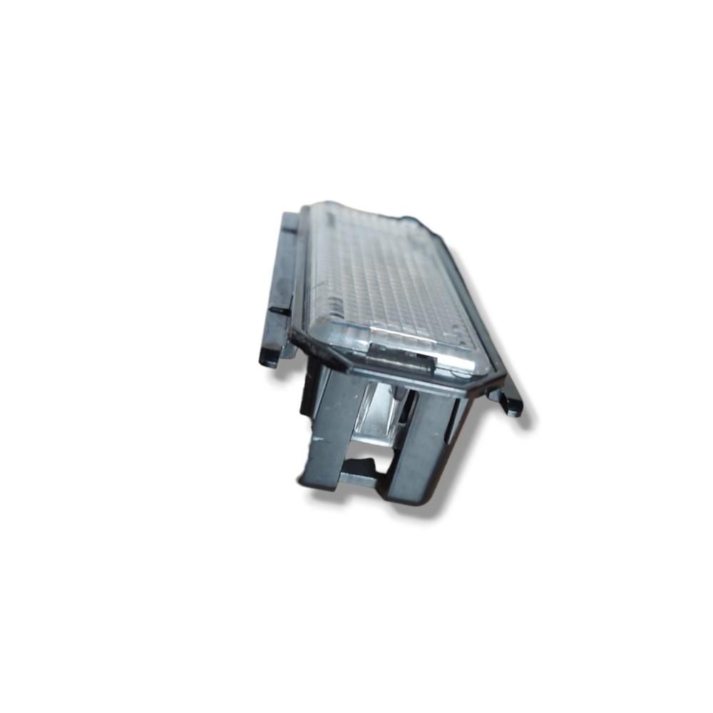 Luz Cortesia Porta Malas Ford Focus 2013 2015 2017 3