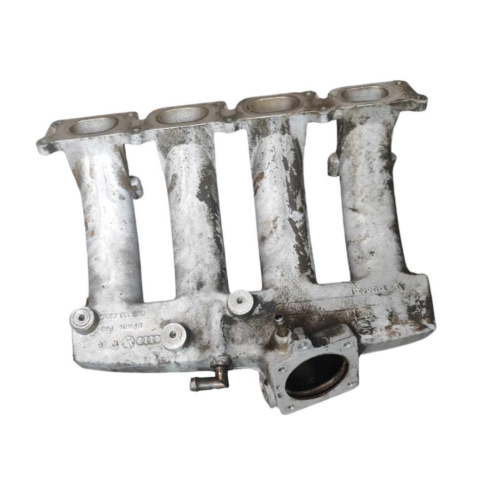 Coletor De Admissão Vw Passat 1998 99 2000 2001 2002 2005 3