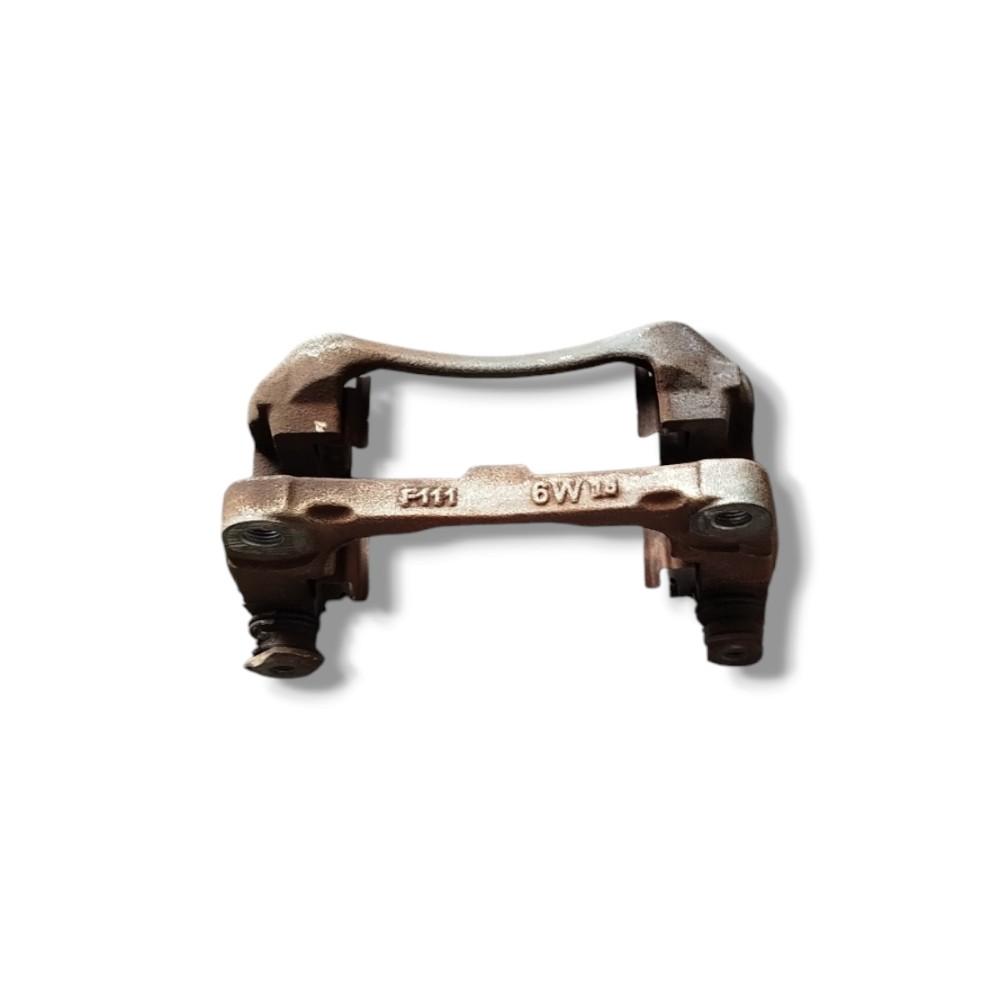 Cavalete Pinça De Freio Toyota Etios 1.5 2013 2014 2015 2016