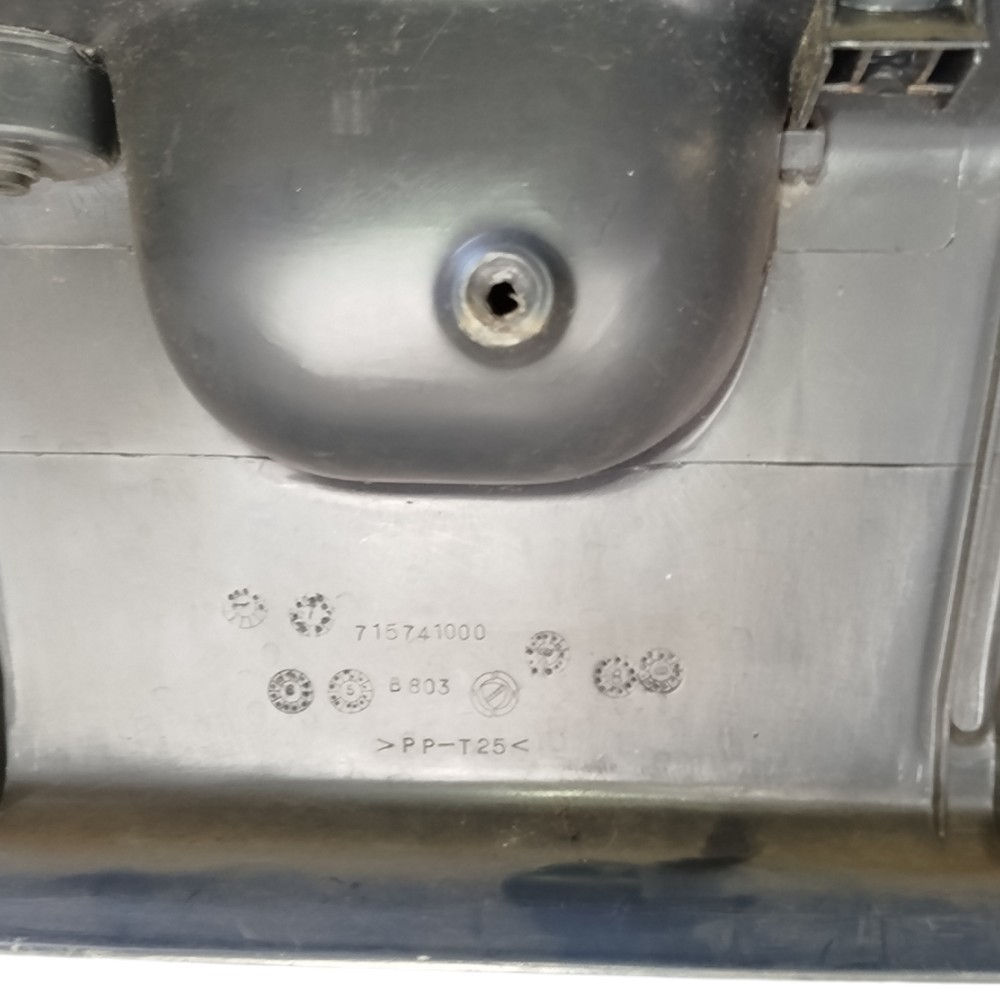Moldura Porta Malas Fiat Marea Weekend 715741000 Original 9