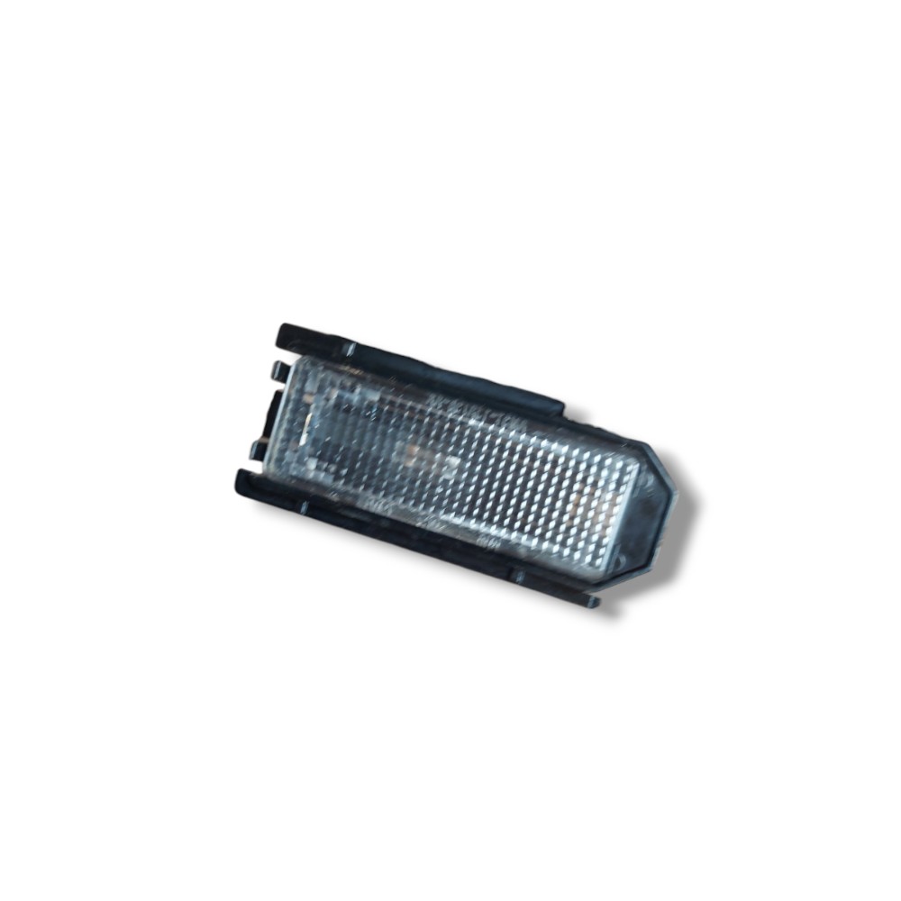 Luz Cortesia Porta Malas Ford Focus 2013 2015 2017 5